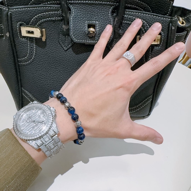 Gvc*1 bracelets
